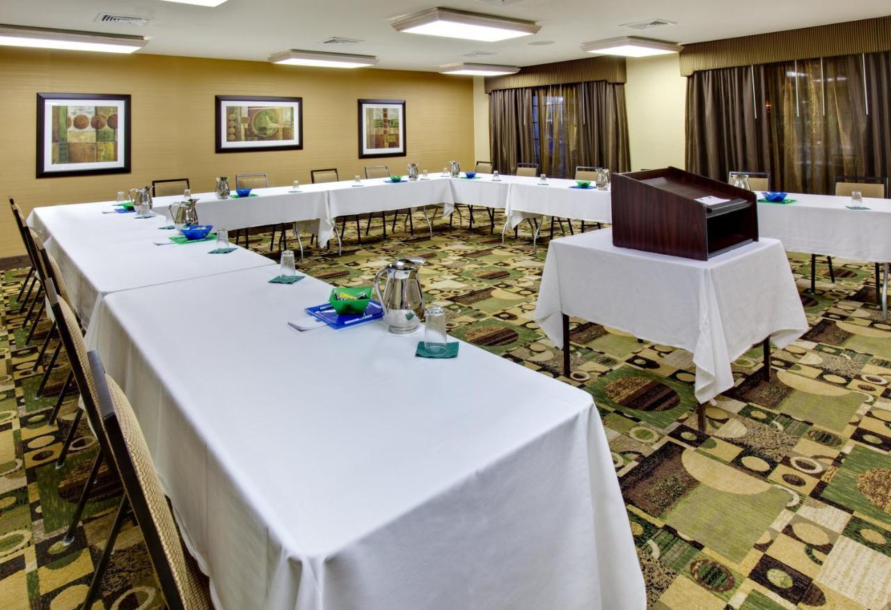 Holiday Inn Express Hotel & Suites Pleasant Prairie-Kenosha By Ihg Exterior photo